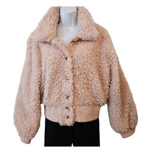 New without tag Love Chemeztry Pink Cozy Fuzzy Jacket sz L